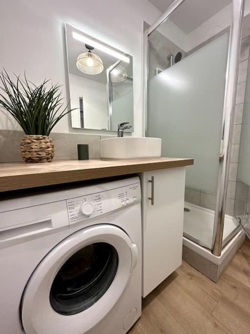 Le Vegetal / Nay Centre Apartment Bagian luar foto